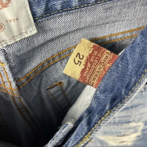 Big Star Ripped Joey Boyfriend Jeans - Picture 11 of 12